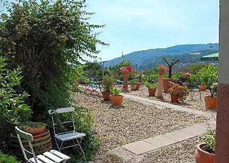 Wohnen Im Burghotel