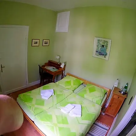 Wohnen Im Burghotel Bed and breakfast 3*