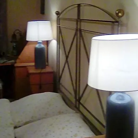 Wohnen Im Burghotel Bed and breakfast Lorch am Rhein