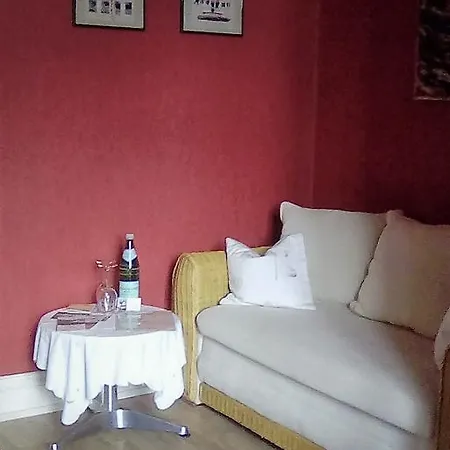 Wohnen Im Burghotel Lorch am Rhein