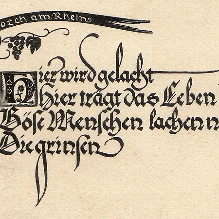 Wohnen Im Burghotel Bed & Breakfast