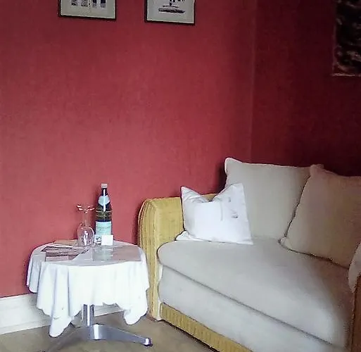 Wohnen Im Burghotel Lorch am Rhein