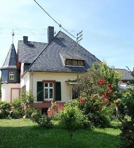 Wohnen Im Burghotel Bed & Breakfast Lorch am Rhein